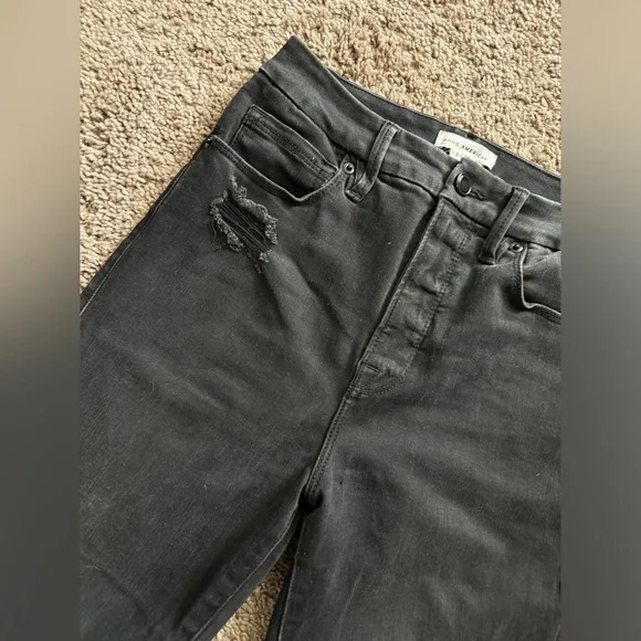 Good American Black Jeans Distressed Knees - Picture 4 of 6